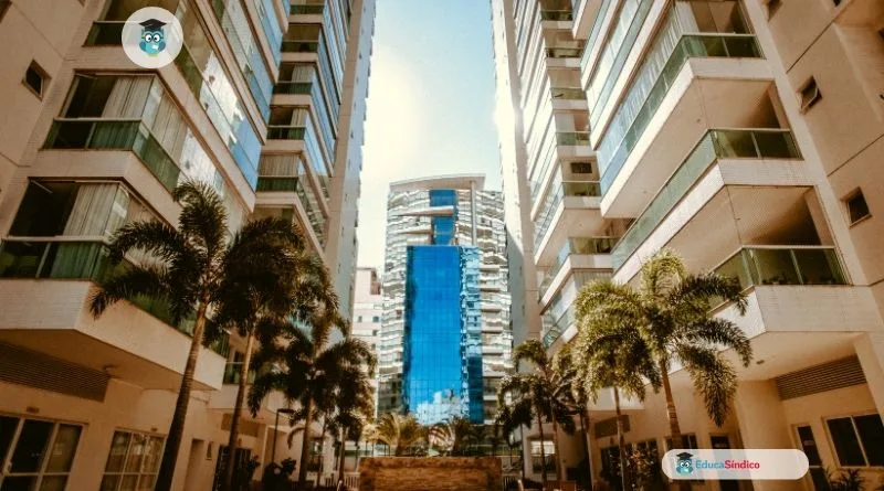 prédio-de-condomínio-bem-mantido